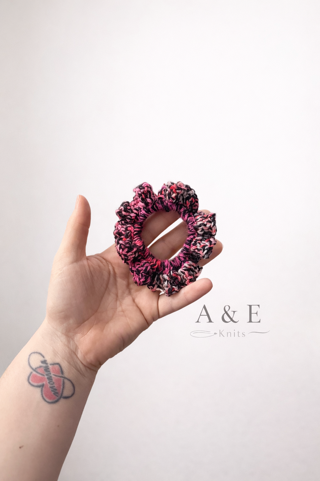 Valentine scrunchie