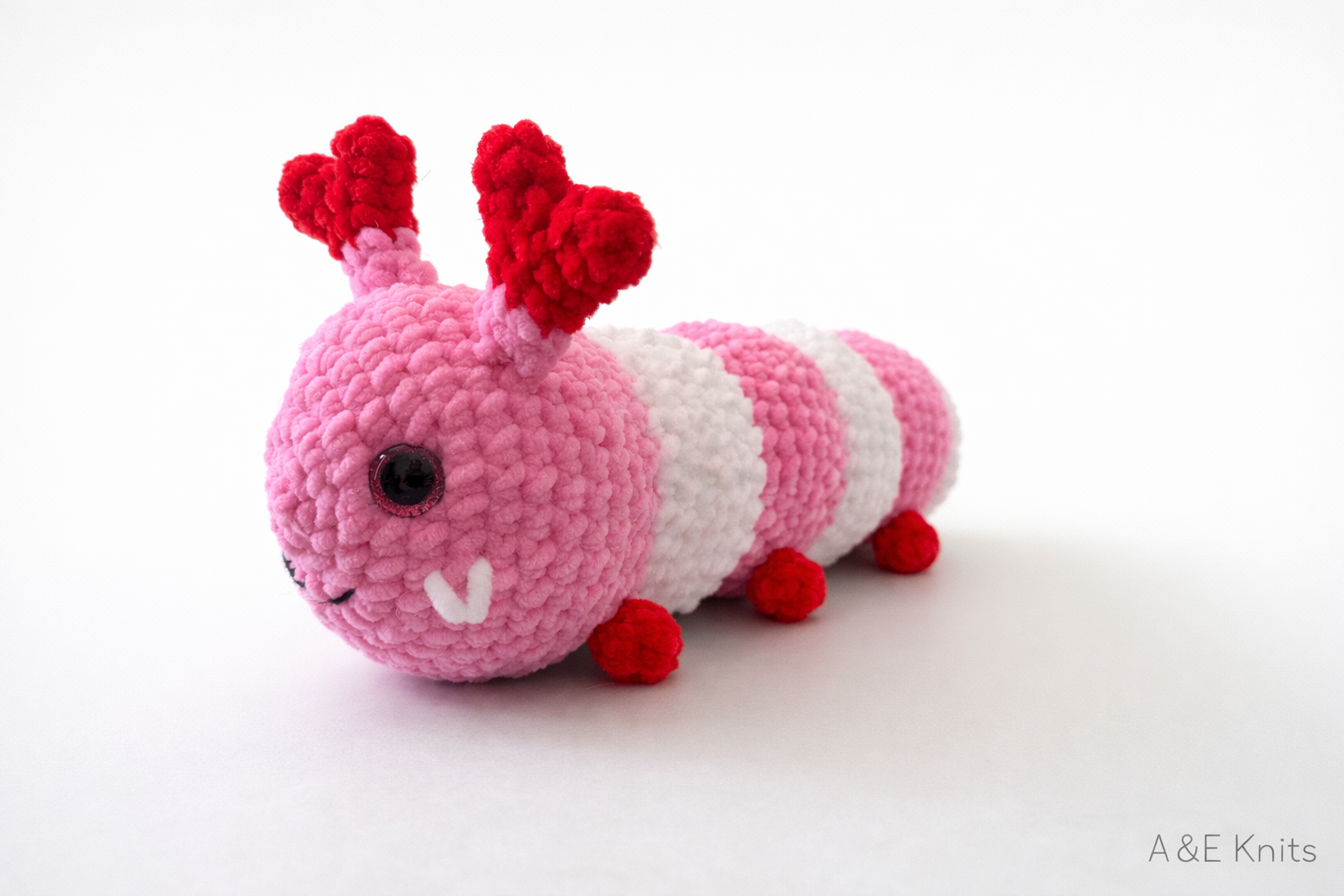 RTS Valentine caterpillar 🐛